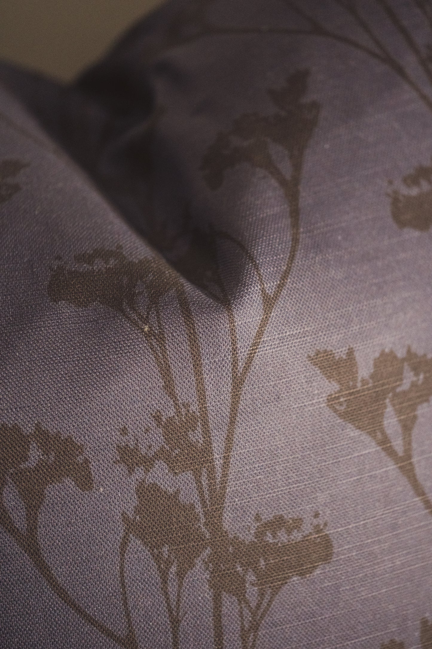 Gathered Stems Cushion | Midnight